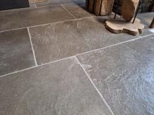 Castle Stone Taupe Natural 60x90 cm Geborsteld