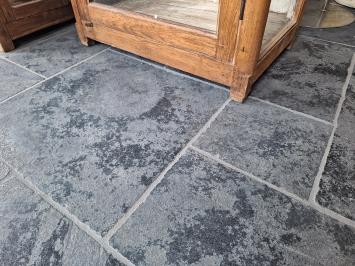 Castle Stone Black Groot Wildverband Semi Honed